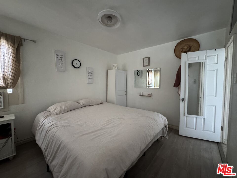 14422 South Butler Avenue Compton, CA 90221 - Photo 10 of 23 Gallery Image 10