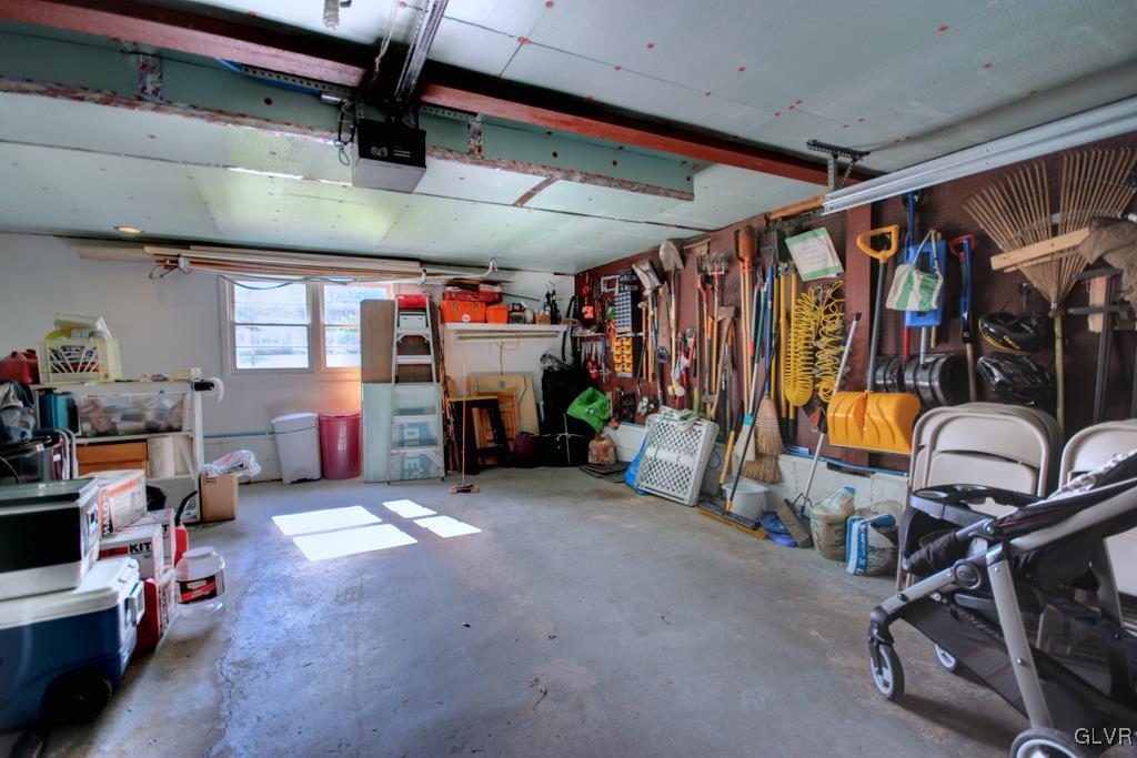 1464 Kelchner Road Bethlehem, PA 18018 - Photo 17 of 22 Gallery Image 17