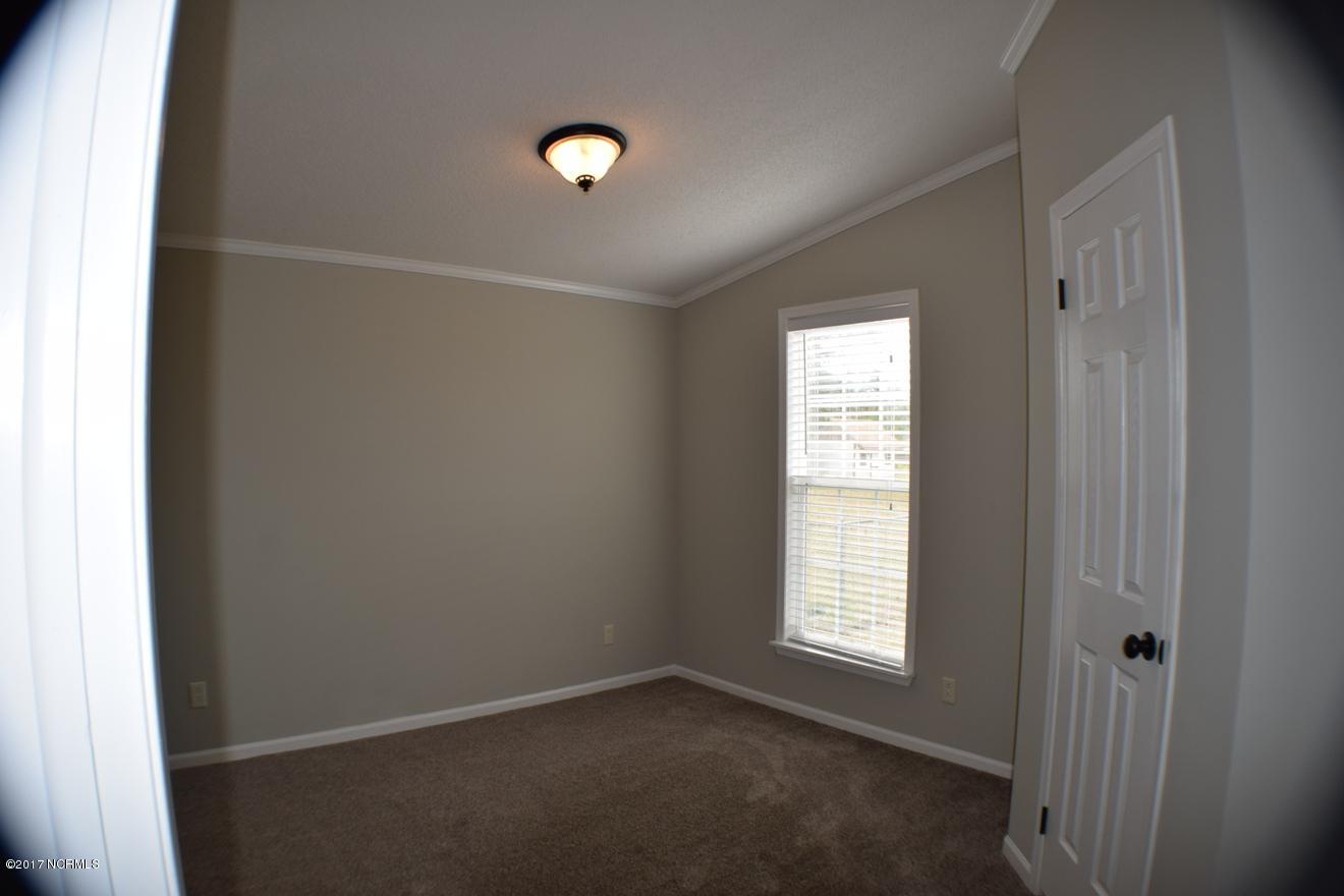314 Core Road Richlands, NC 28574 - Photo 16 of 27 DSC_0453