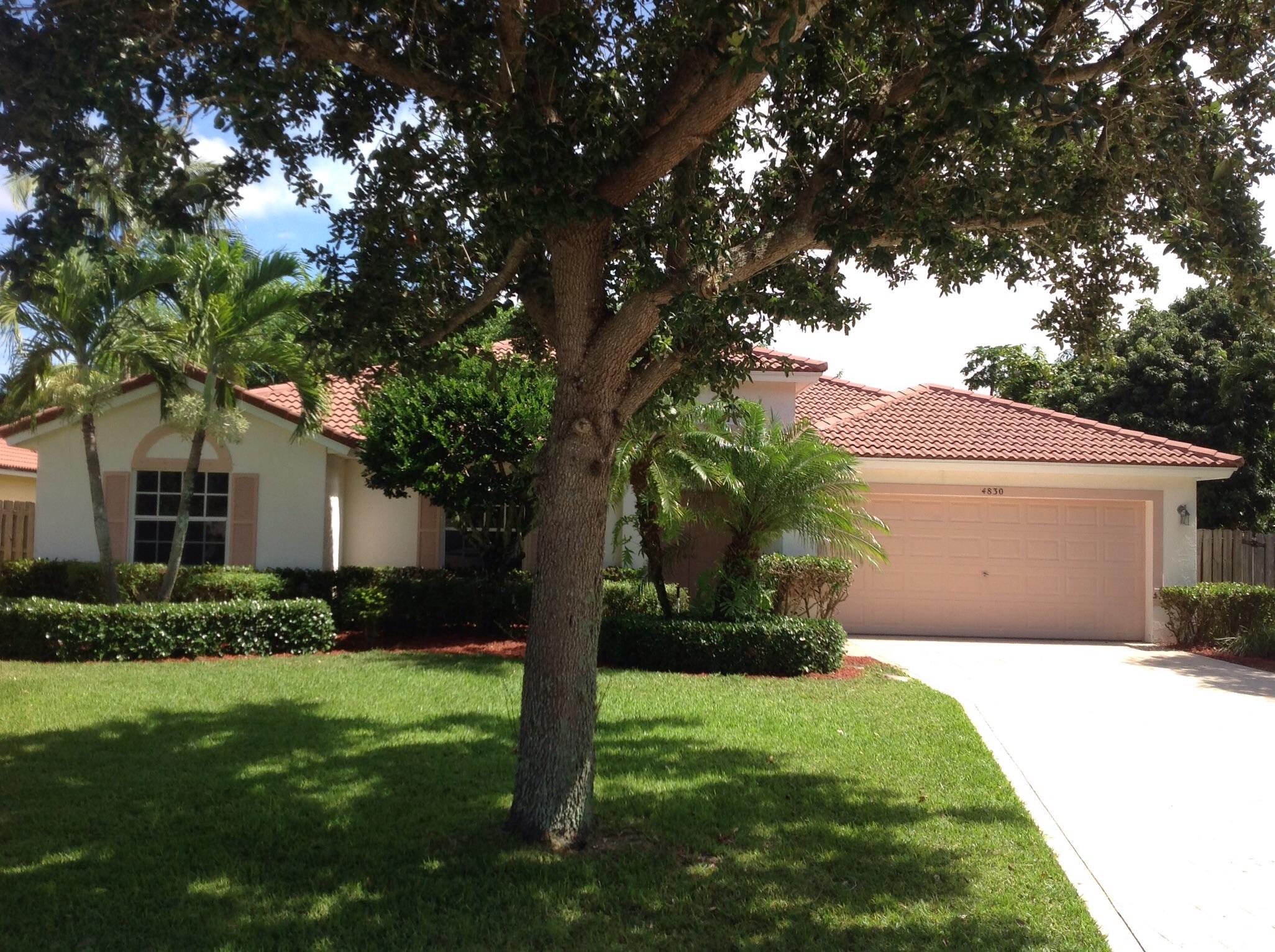 4830 South Lee Road Delray Beach, FL 33445 - Photo 1 of 31 Exterior Front
