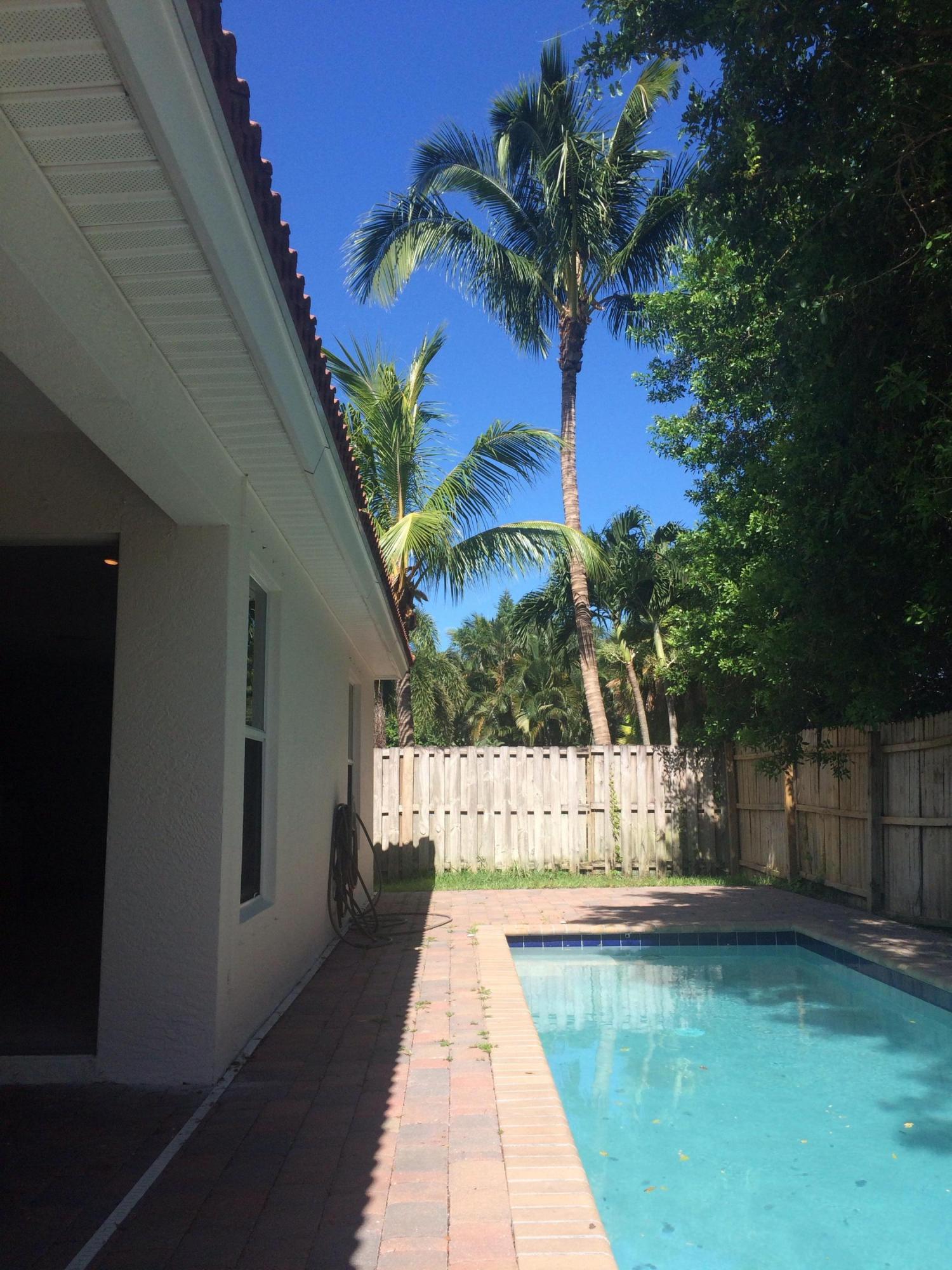 4830 South Lee Road Delray Beach, FL 33445 - Photo 15 of 31 Southern Exposure