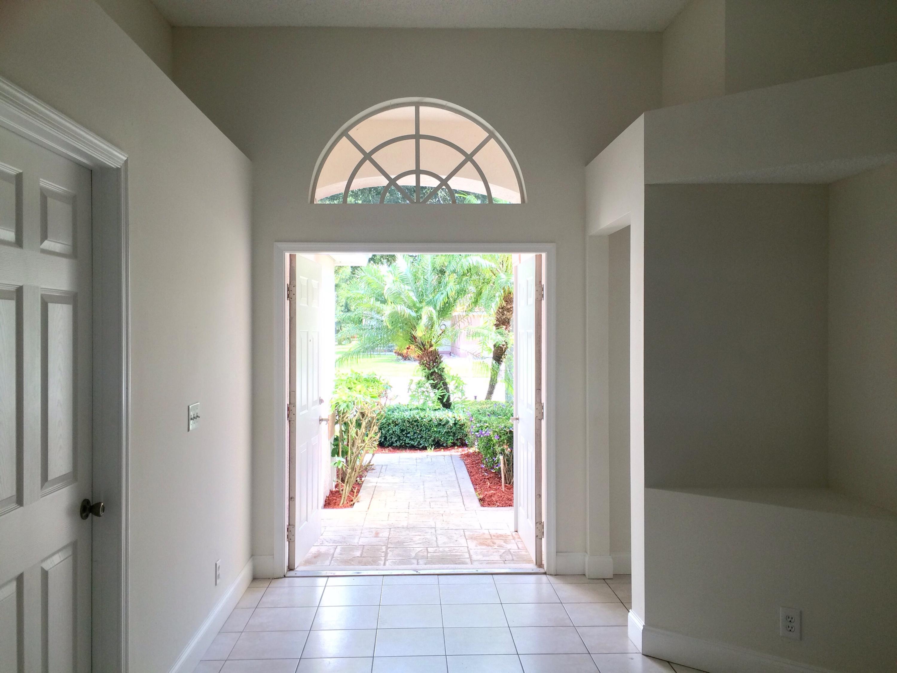 4830 South Lee Road Delray Beach, FL 33445 - Photo 4 of 31 Awesome Entry