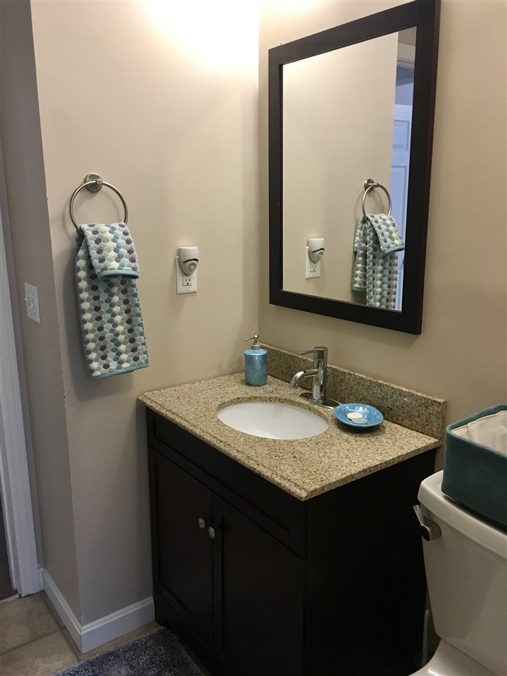 2898 Dugway Road Richmond, VT 05477 - Photo 11 of 32 Gallery Image 11