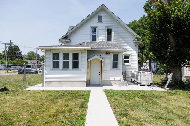 $225,000 | 382 South Elm Avenue, Kankakee, IL 60901