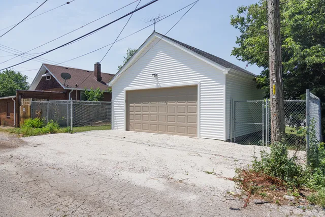 $225,000 | 382 South Elm Avenue, Kankakee, IL 60901