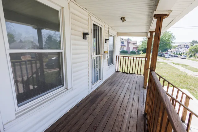 $225,000 | 382 South Elm Avenue, Kankakee, IL 60901