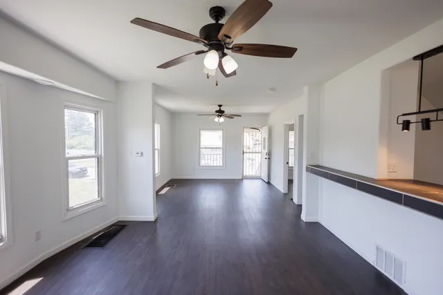 $225,000 | 382 South Elm Avenue, Kankakee, IL 60901