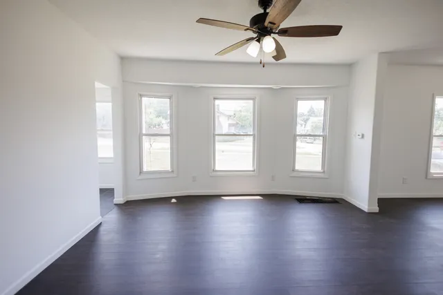 $225,000 | 382 South Elm Avenue, Kankakee, IL 60901