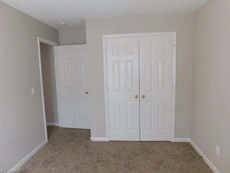 4004 Loch Mere Road High Point, NC 27265 - Photo 15 of 26 Gallery Image 15