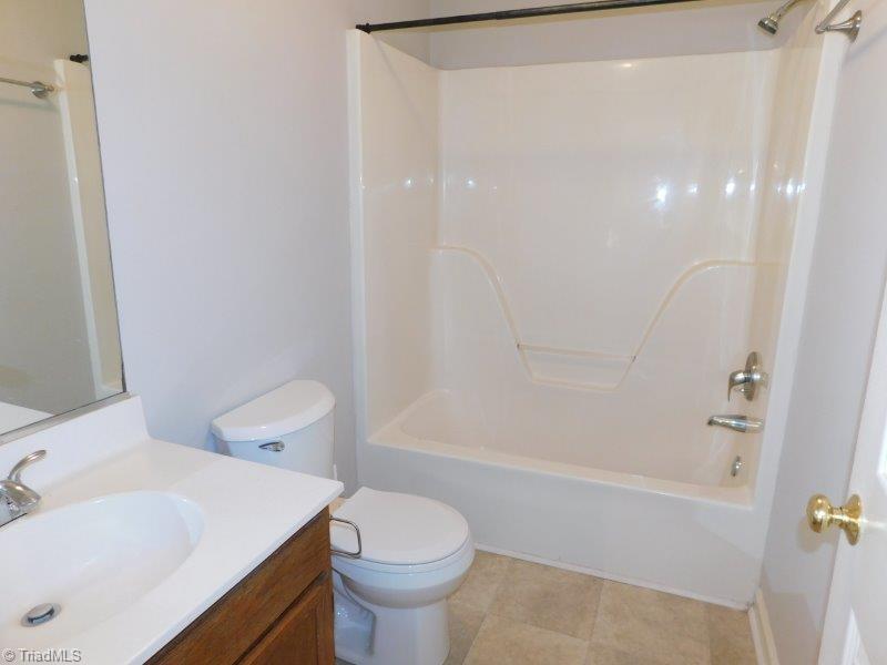 4004 Loch Mere Road High Point, NC 27265 - Photo 17 of 26 Gallery Image 17