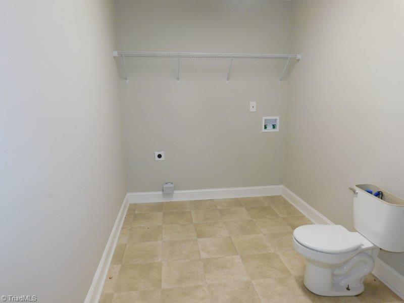 4004 Loch Mere Road High Point, NC 27265 - Photo 21 of 26 Gallery Image 21