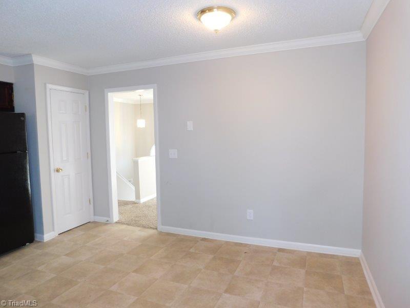 4004 Loch Mere Road High Point, NC 27265 - Photo 9 of 26 Gallery Image 9