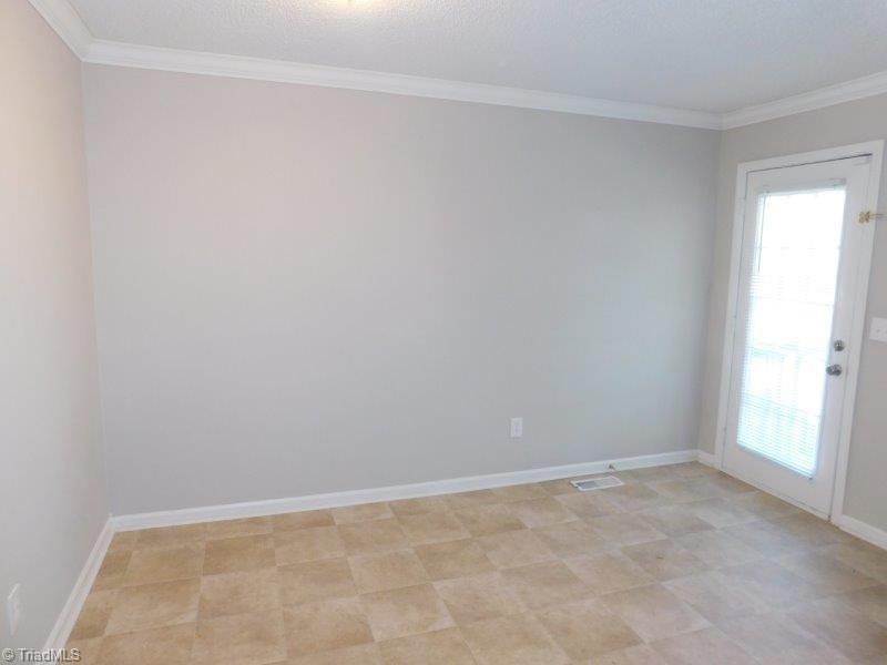 4004 Loch Mere Road High Point, NC 27265 - Photo 10 of 26 Gallery Image 10