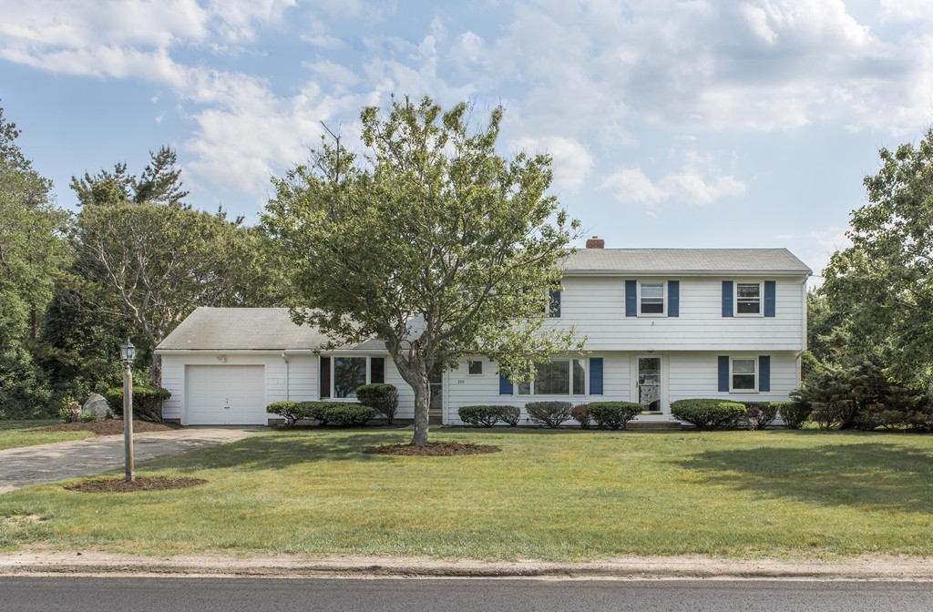 301 Hatherly Road Scituate, MA 02066 - Photo 1 of 27 Gallery Image 1