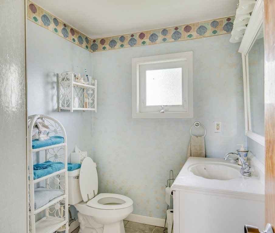 301 Hatherly Road Scituate, MA 02066 - Photo 20 of 27 Gallery Image 20