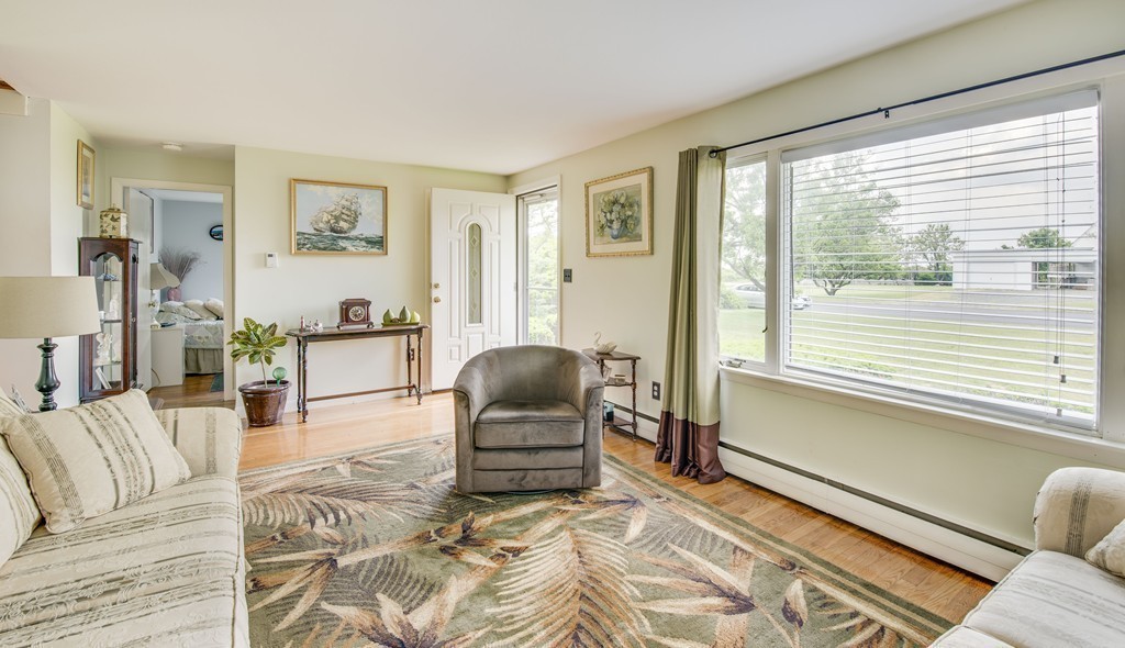 301 Hatherly Road Scituate, MA 02066 - Photo 8 of 27 Gallery Image 8