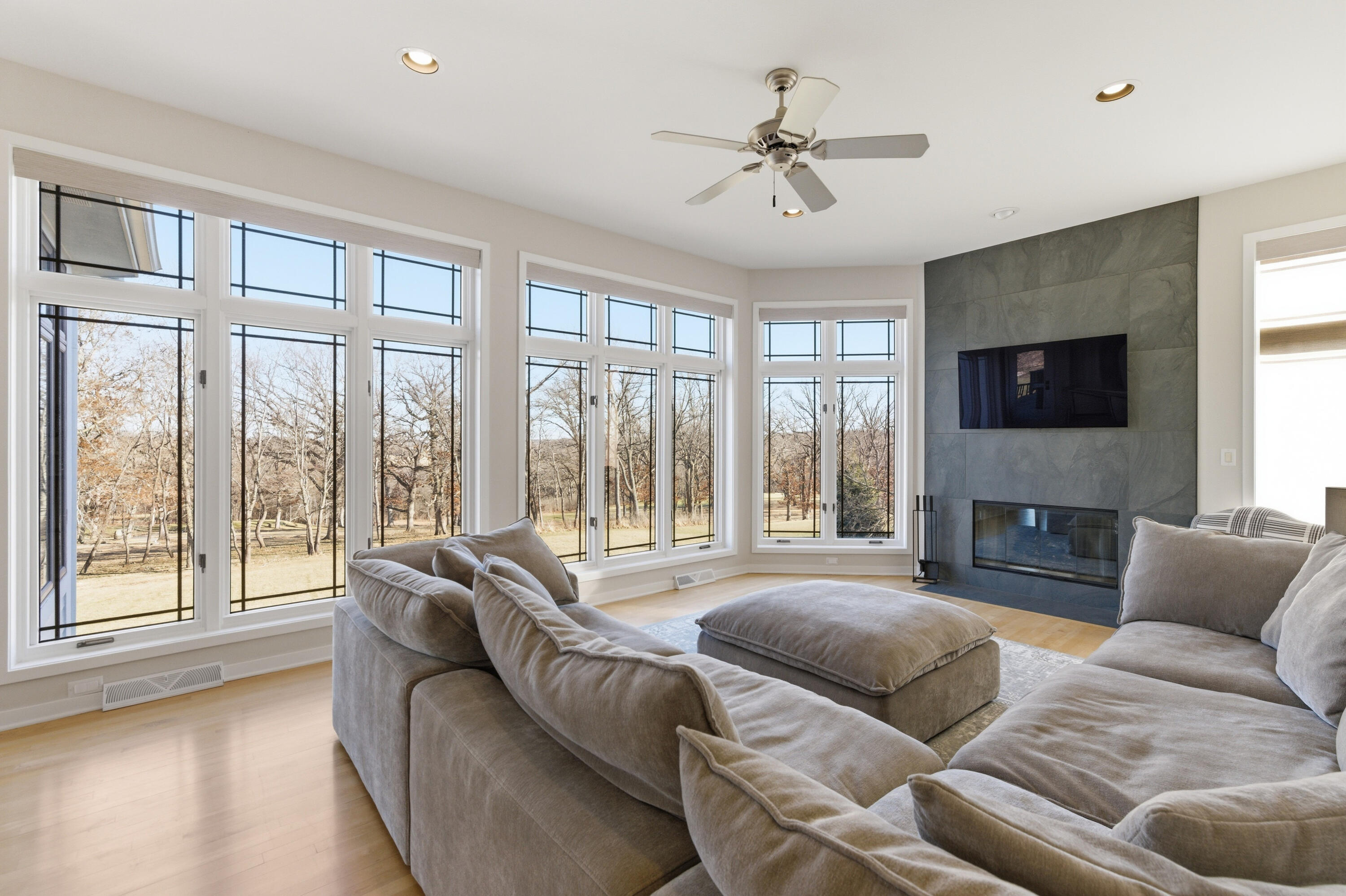 111 Legend Way Wales, WI 53183 - Photo 11 of 72 Family Room