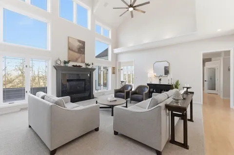 $1,399,000 | 111 Legend Way, Wales, WI 53183