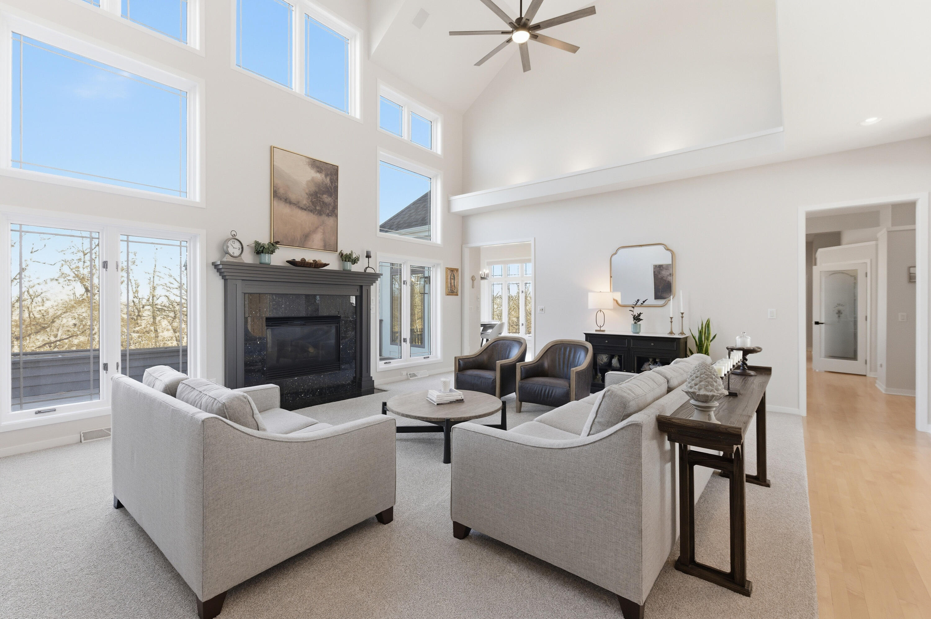 111 Legend Way Wales, WI 53183 - Photo 4 of 71 Living Room