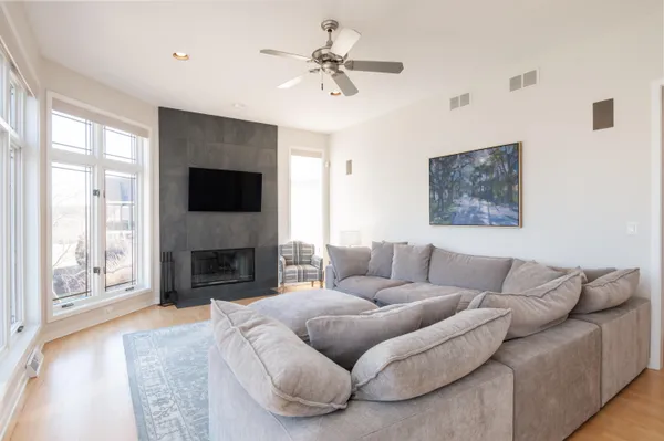 $1,399,000 | 111 Legend Way, Wales, WI 53183