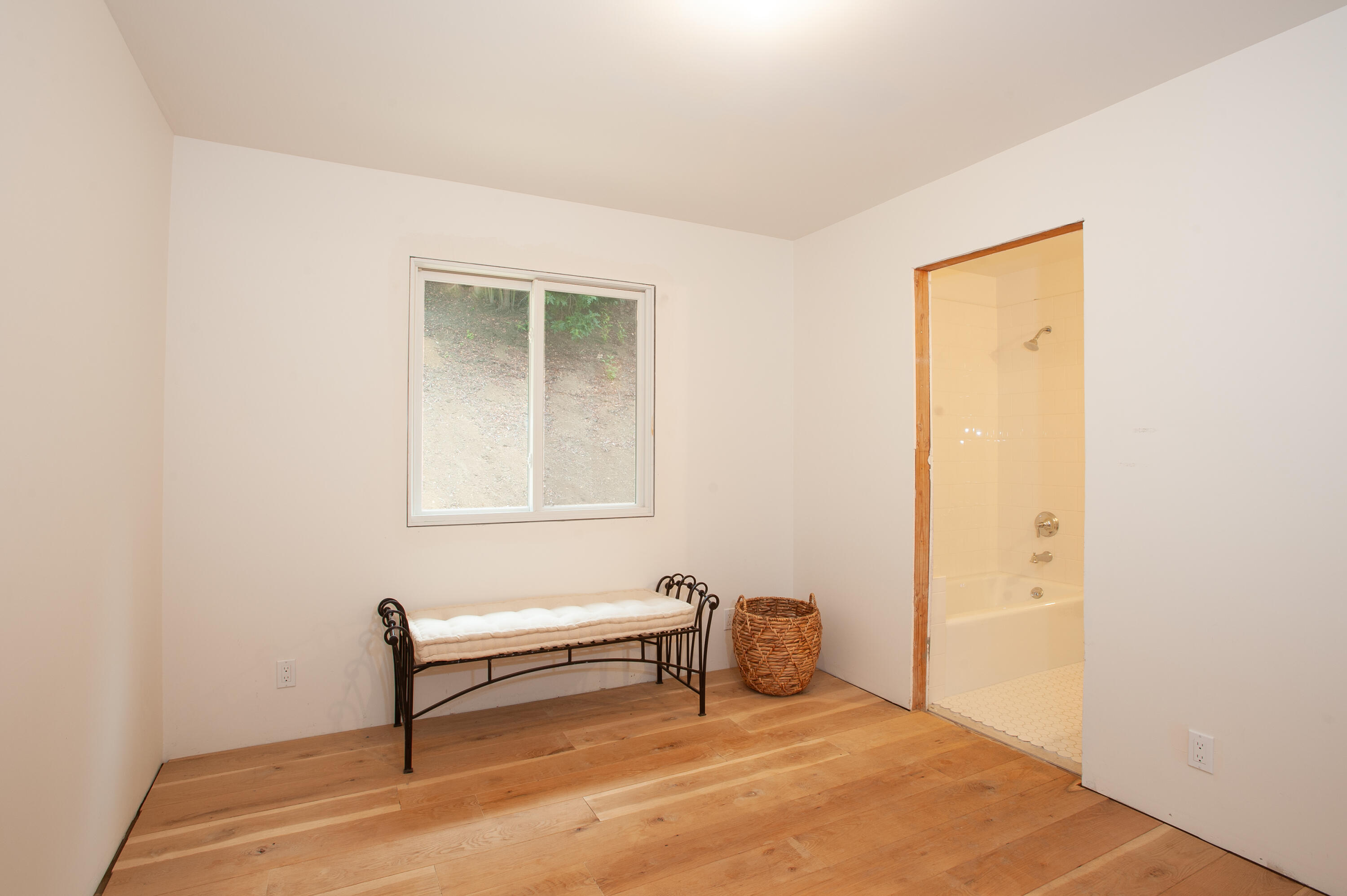 1091 Palomino Road Santa Barbara, CA 93105 - Photo 9 of 18 Bedroom 2