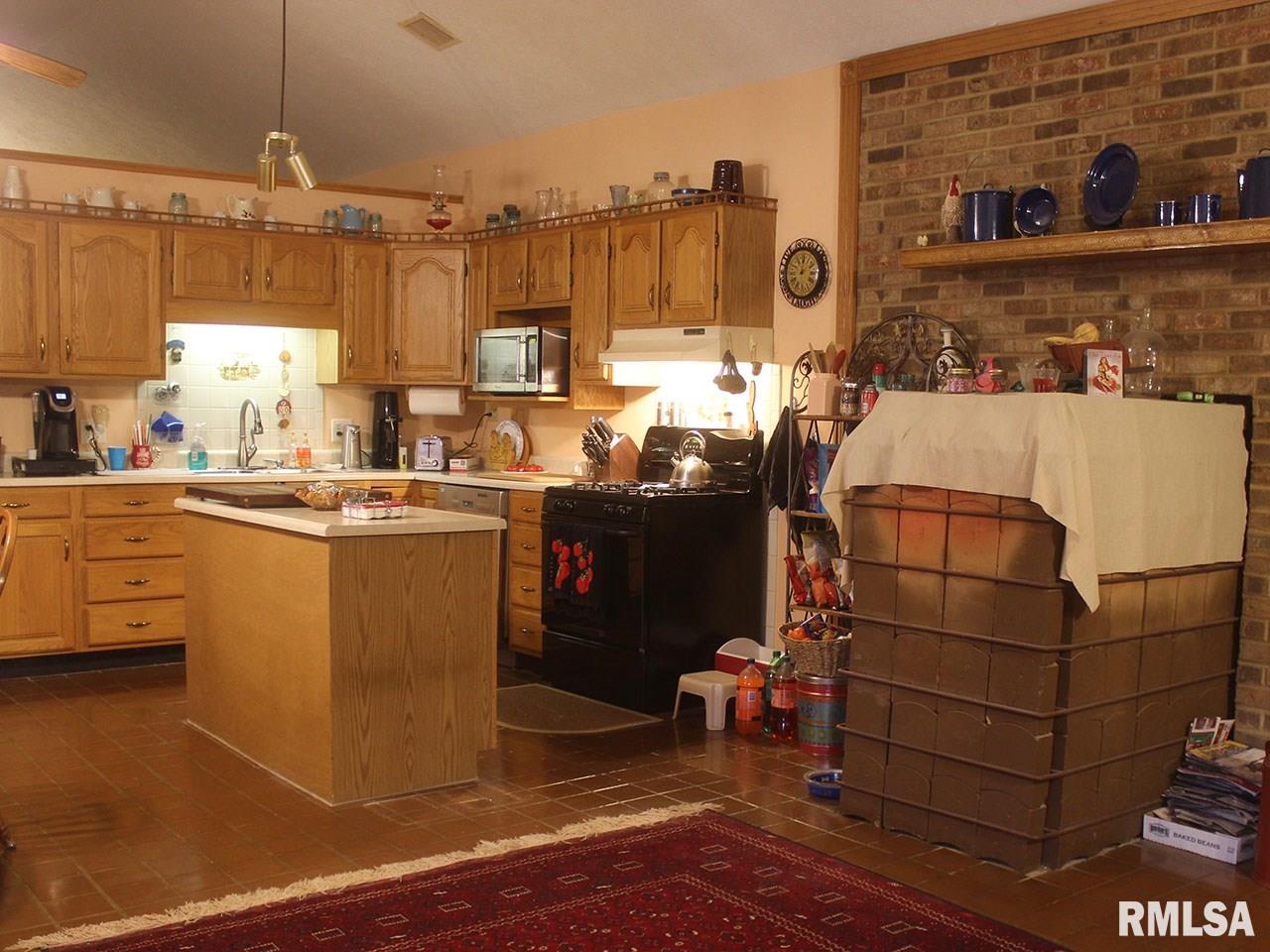 5820 Reevesville Road Grantsburg, IL 62943 - Photo 13 of 49 Gallery Image 13