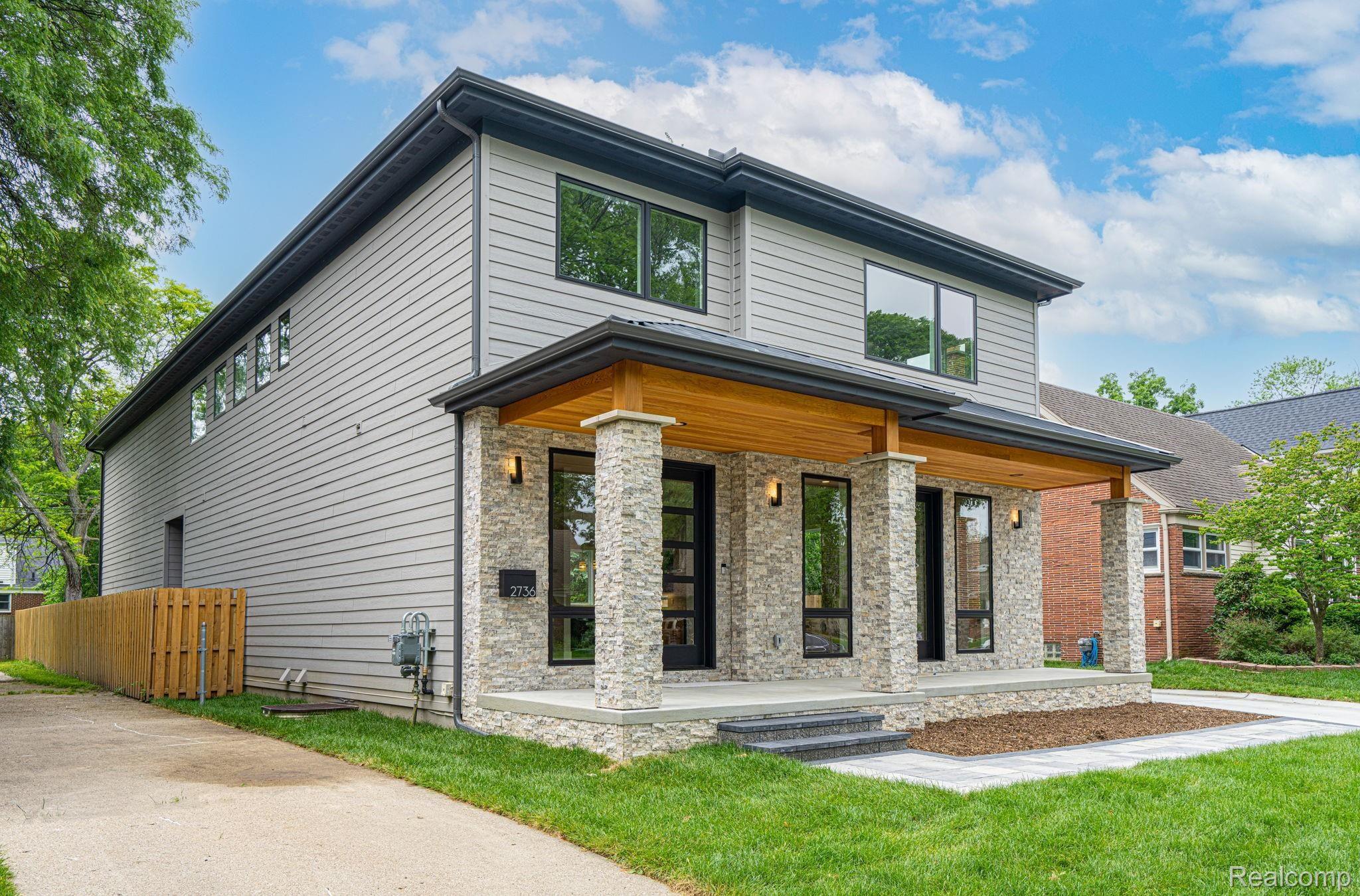 2736 Windemere Road Birmingham, MI 48009 - Photo 6 of 46 2736 Windemere Birmingham.jpg