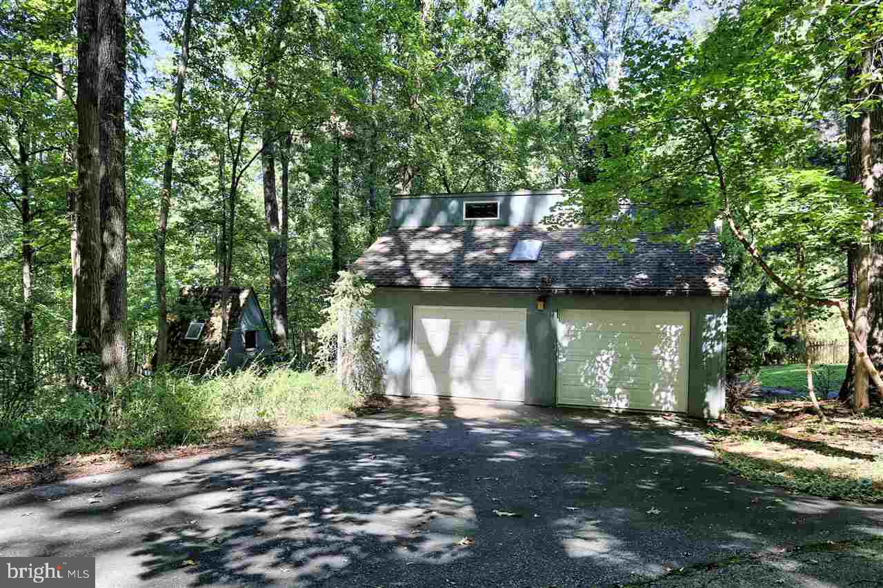 665 Owen Road York, PA 17403 - Photo 3 of 36 Gallery Image 3