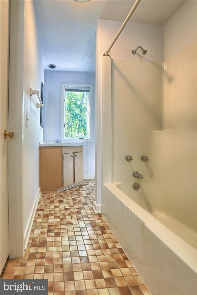 665 Owen Road York, PA 17403 - Photo 28 of 36 Gallery Image 28