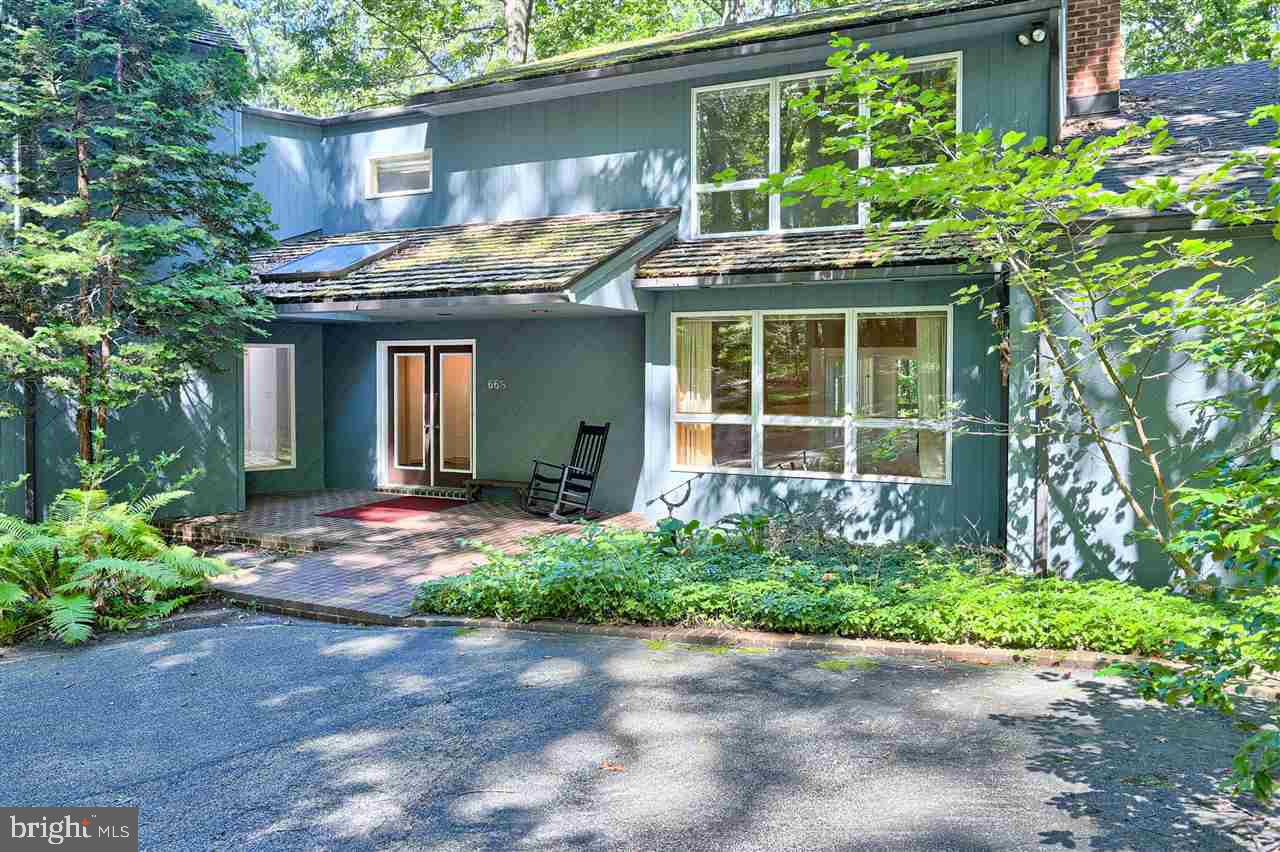 665 Owen Road York, PA 17403 - Photo 4 of 36 Gallery Image 4