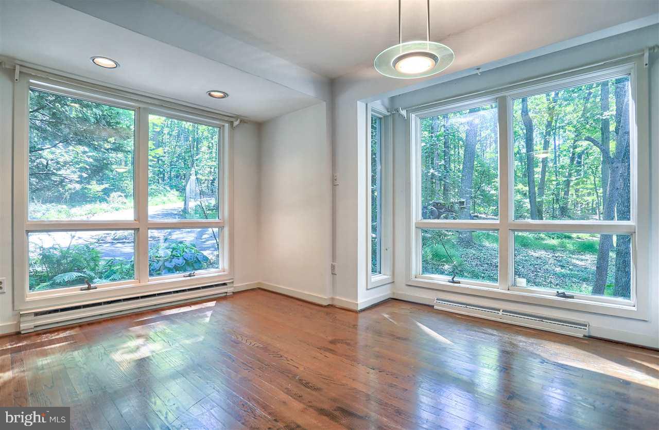 665 Owen Road York, PA 17403 - Photo 7 of 36 Gallery Image 7