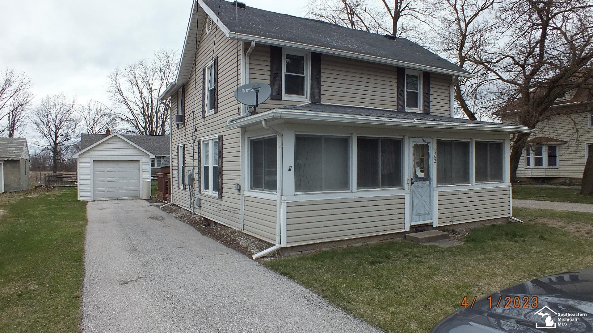 1362 Samaria Road Temperance, MI 48182 - Photo 1 of 8
