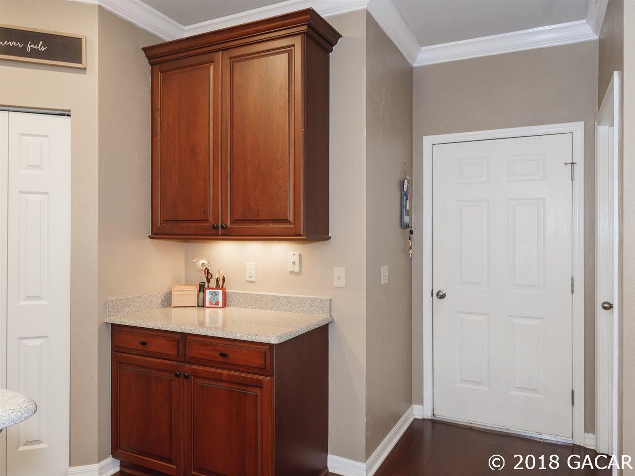 10037 Northwest 18th Road Gainesville, FL 32606 - Photo 11 of 27 Gallery Image 11