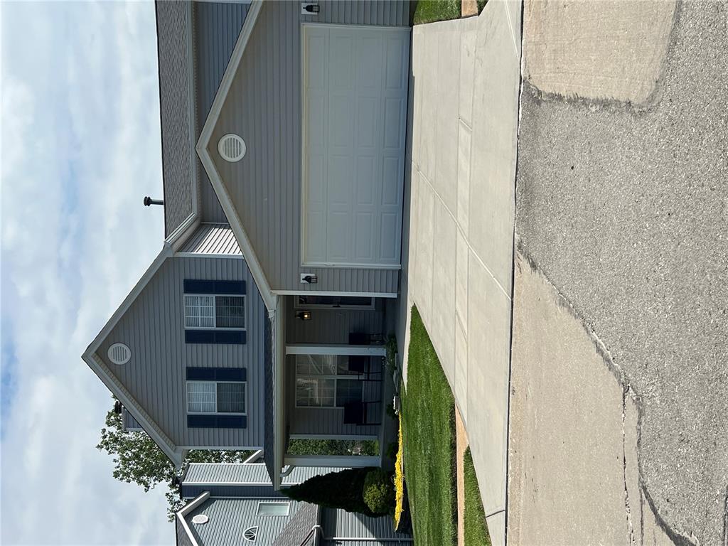 1071 Johanna Drive Ballwin, MO 63021 - Photo 1 of 12