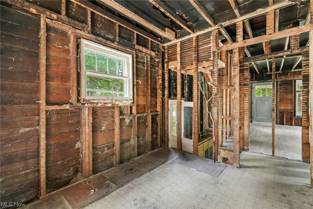 319 Bayview Road Bay Village, OH 44140 - Photo 11 of 20 Gallery Image 11