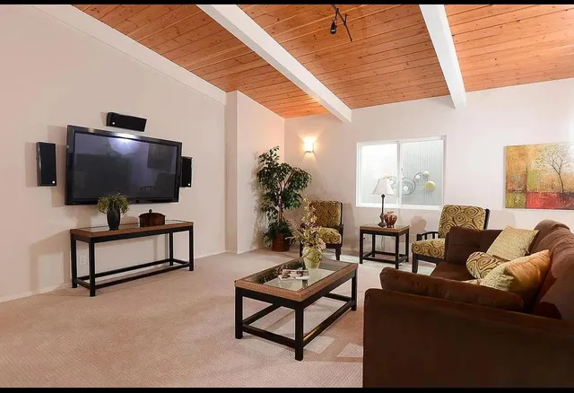 $6,995 | 643 Wildwood Lane, Palo Alto, CA 94303