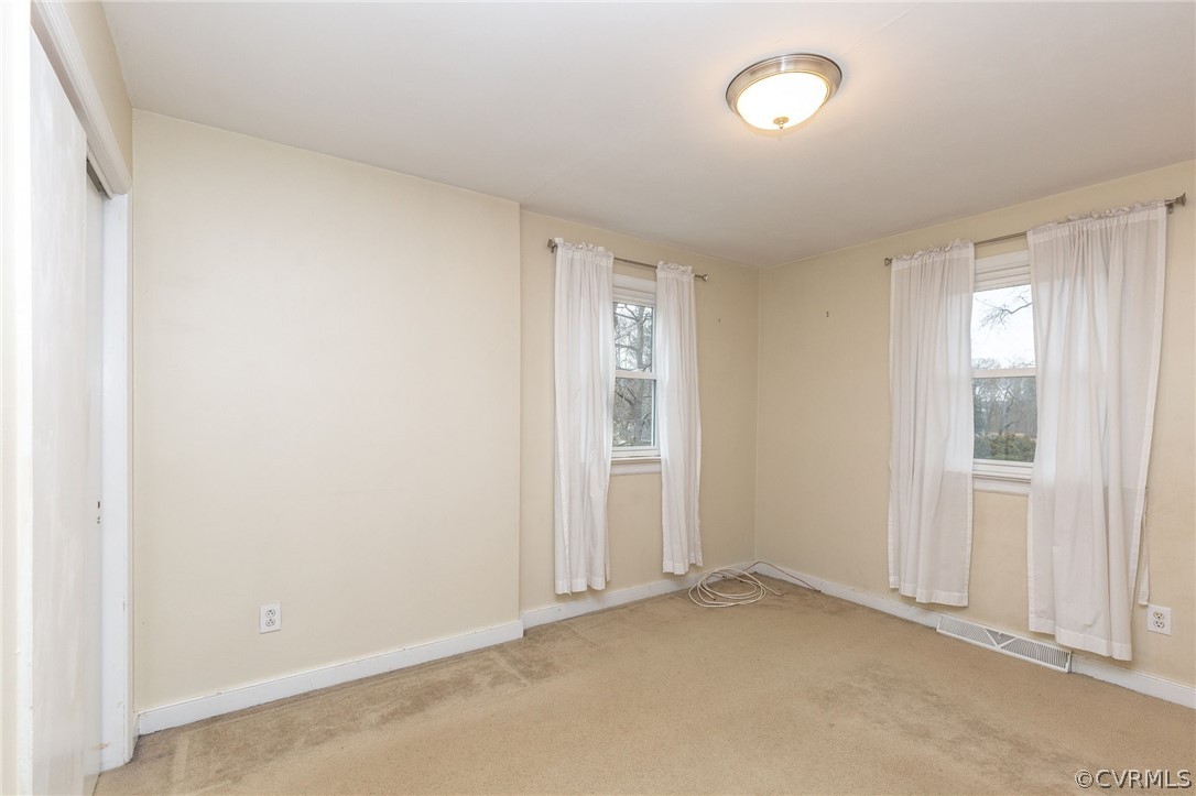 1048 Chiswick Road North Chesterfield, VA 23235 - Photo 15 of 19 Gallery Image 15