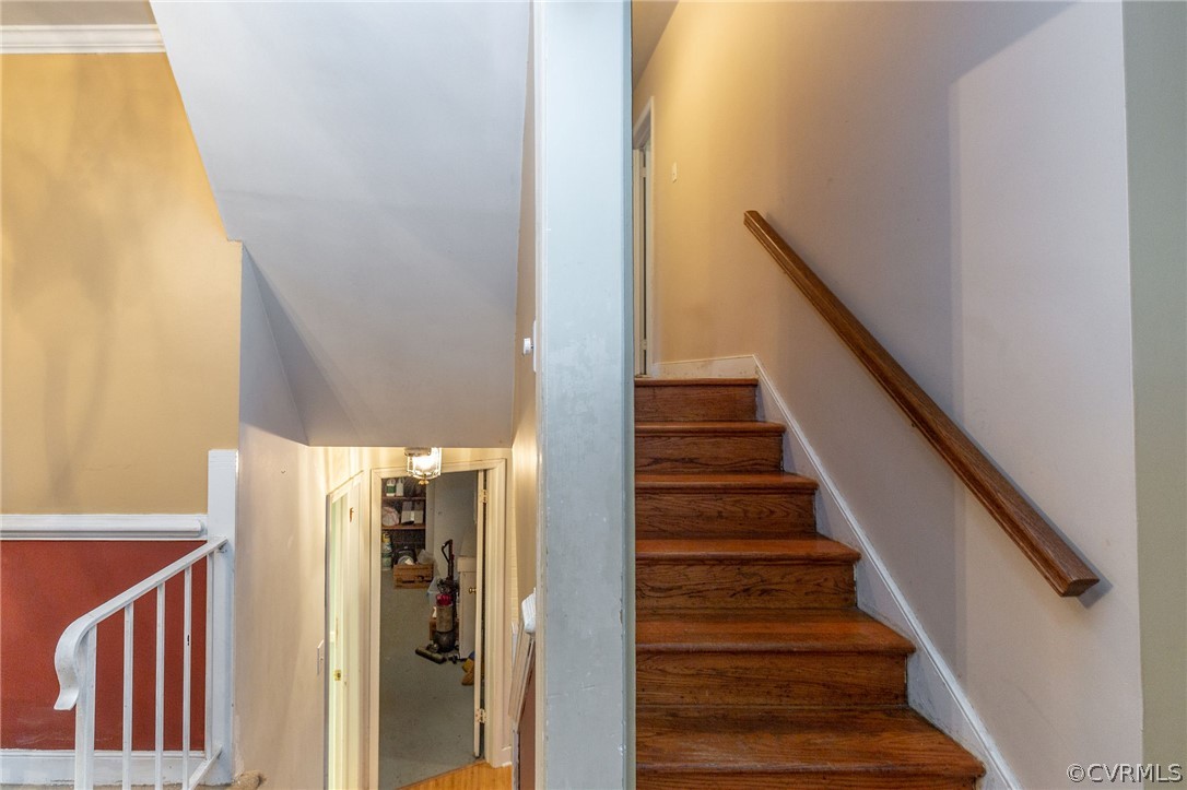 1048 Chiswick Road North Chesterfield, VA 23235 - Photo 10 of 19 Gallery Image 10