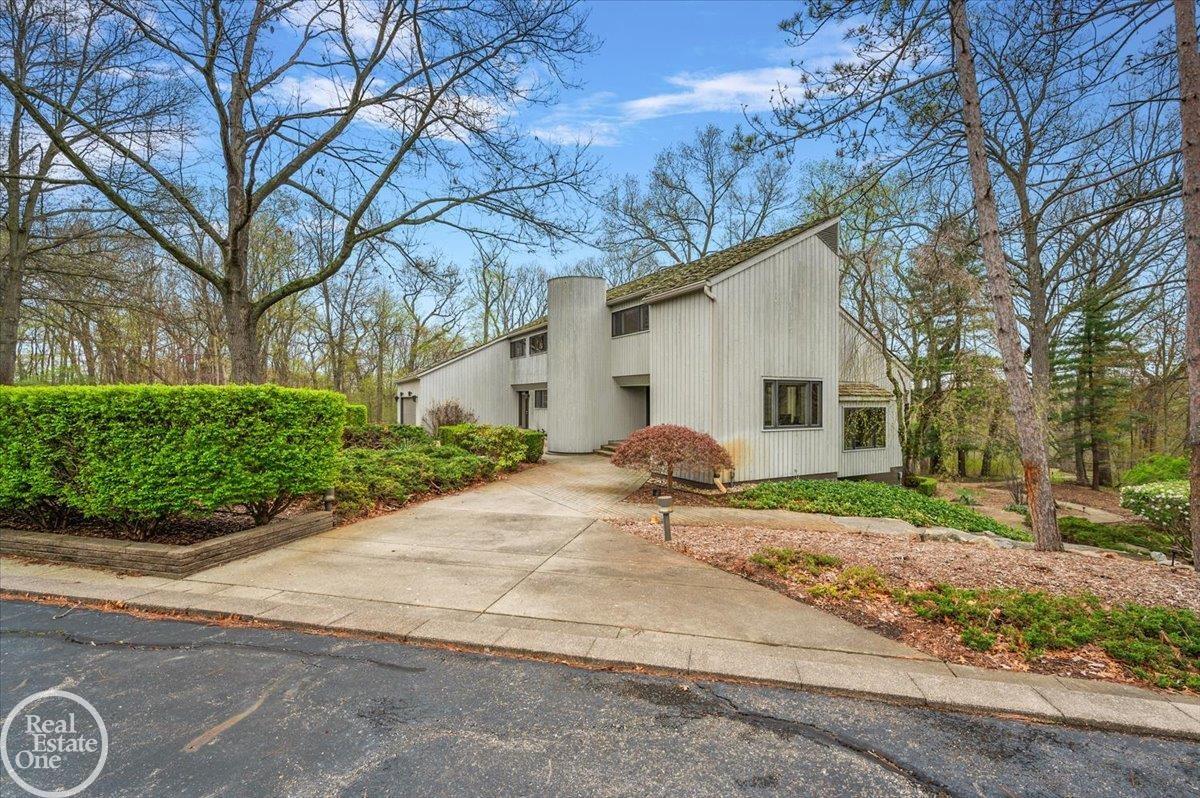 3750 Orion Road Oakland, MI 48363 - Photo 12 of 97