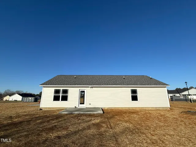 $277,400 | 52 Faucette Drive, Selma, NC 27576