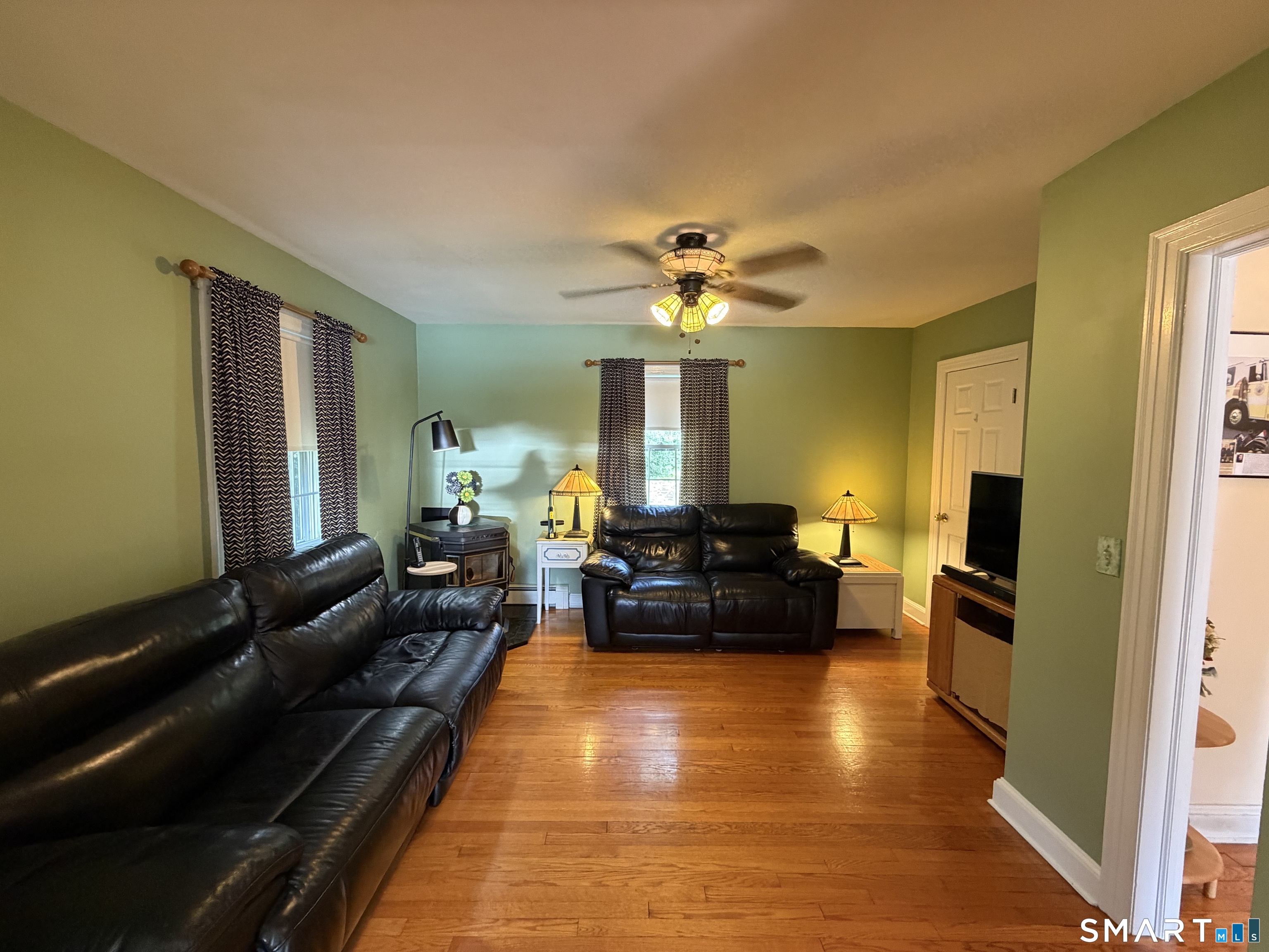 22 Overbrook Road North Haven, CT 06473 - Photo 14 of 40 Gallery Image 14