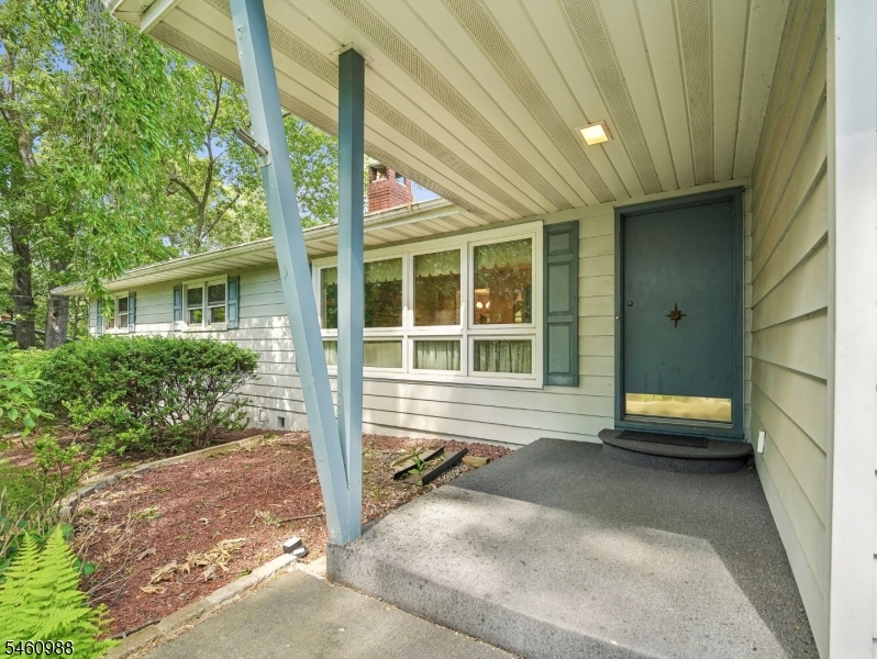 45 Sunset Road Bloomingdale, NJ 07403 - Photo 3 of 31 Gallery Image 3