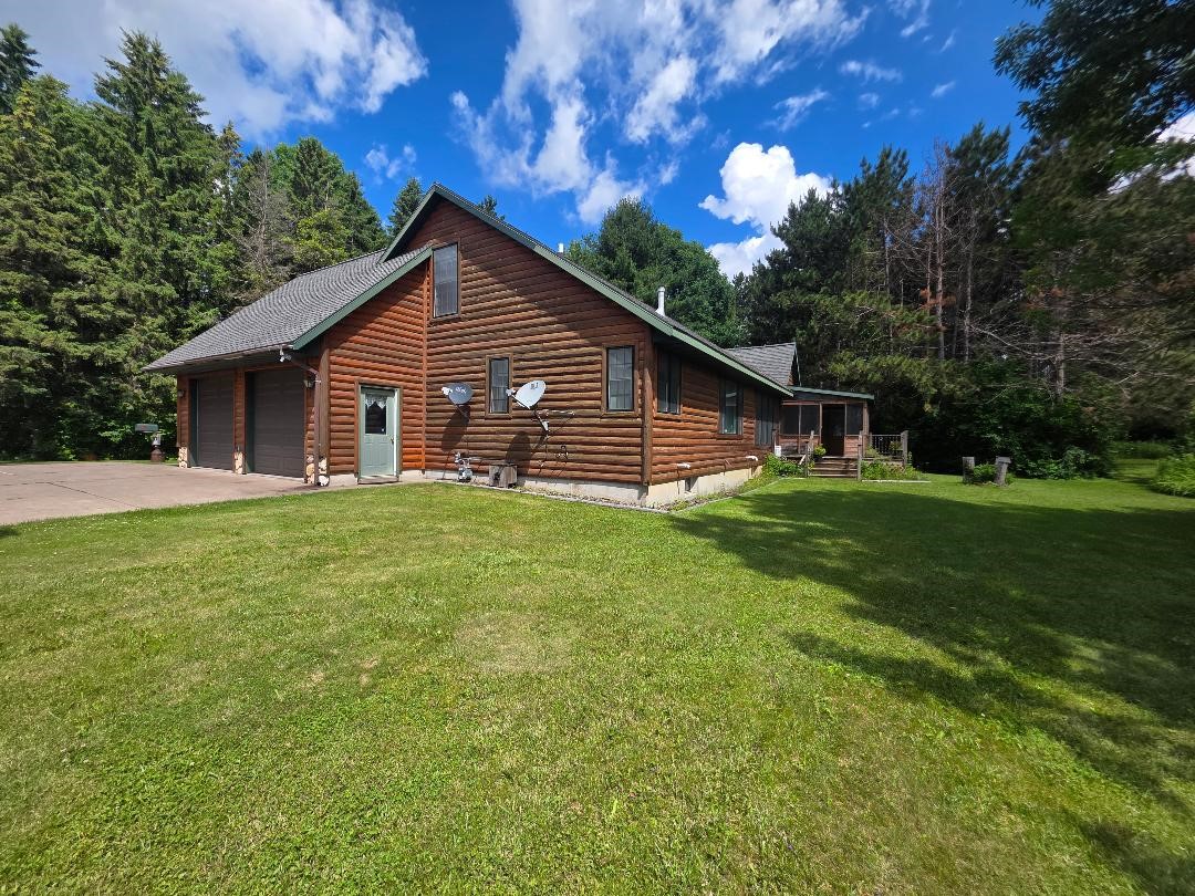 772 5th Avenue Cumberland, WI 54829 - Photo 8 of 39