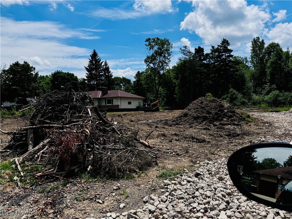 25911 Tryon Road Bedford, OH 44146 - Photo 43 of 49 View of current new construction on street