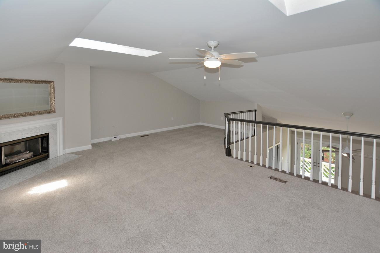 1548 Hampton Hill Circle McLean, VA 22101 - Photo 20 of 39 NEW wall-to-wall carpeting