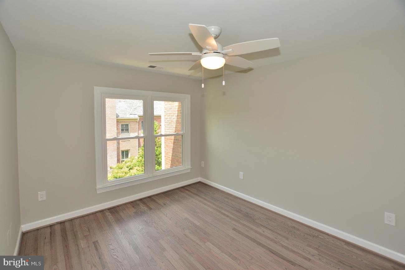 1548 Hampton Hill Circle McLean, VA 22101 - Photo 26 of 39 Second Bedroom