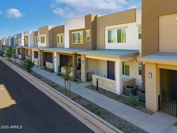 $1,849 | 16830 North 141st Avenue, Unit 2A, Surprise, AZ 85374