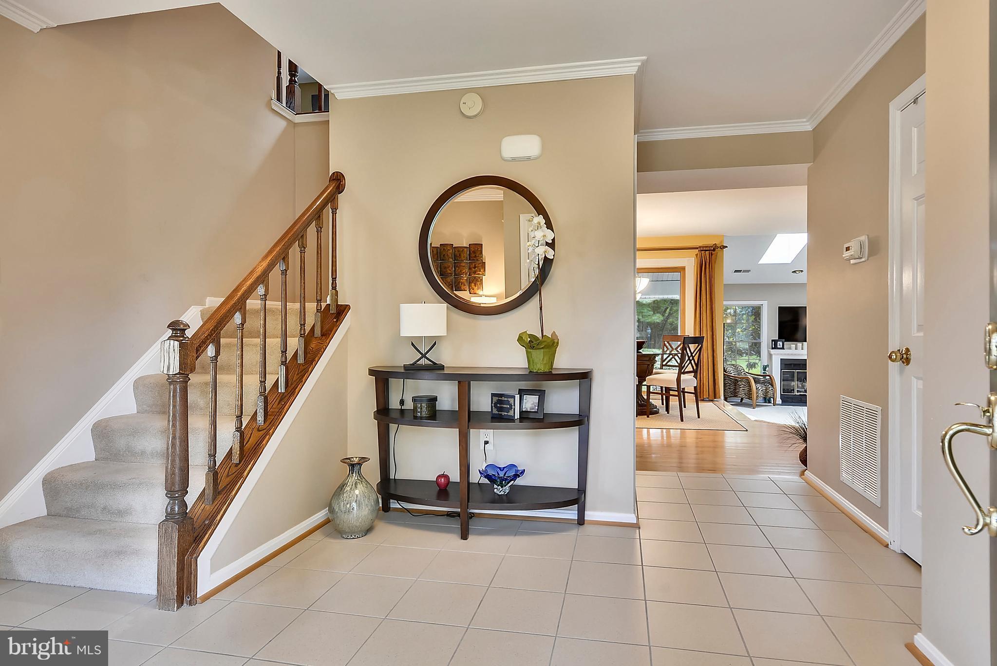 14628 Jaystone Drive Silver Spring, MD 20905 - Photo 2 of 30 Tile foyer entrance