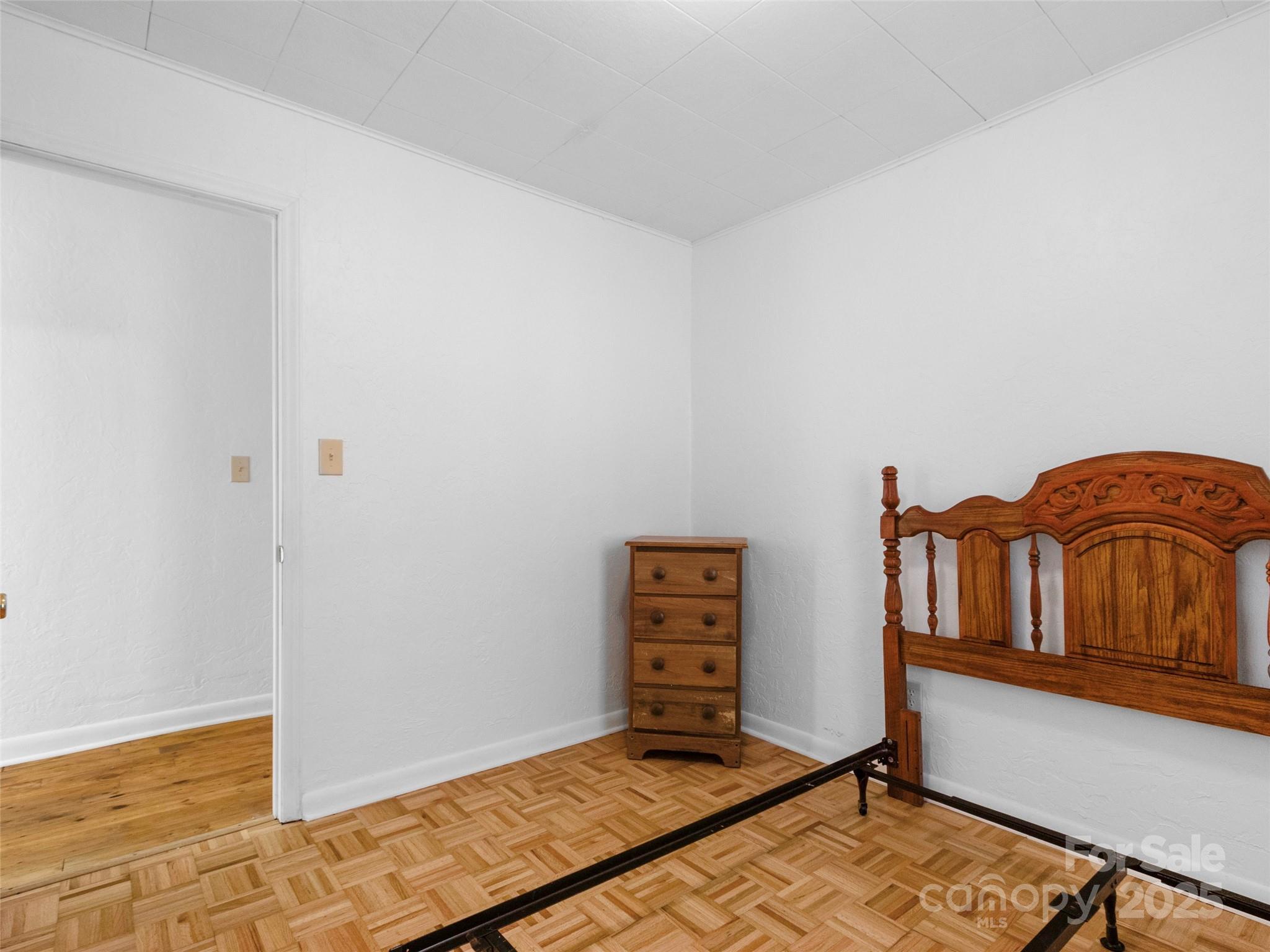 96 Thompson Road Spruce Pine, NC 28777 - Photo 20 of 34