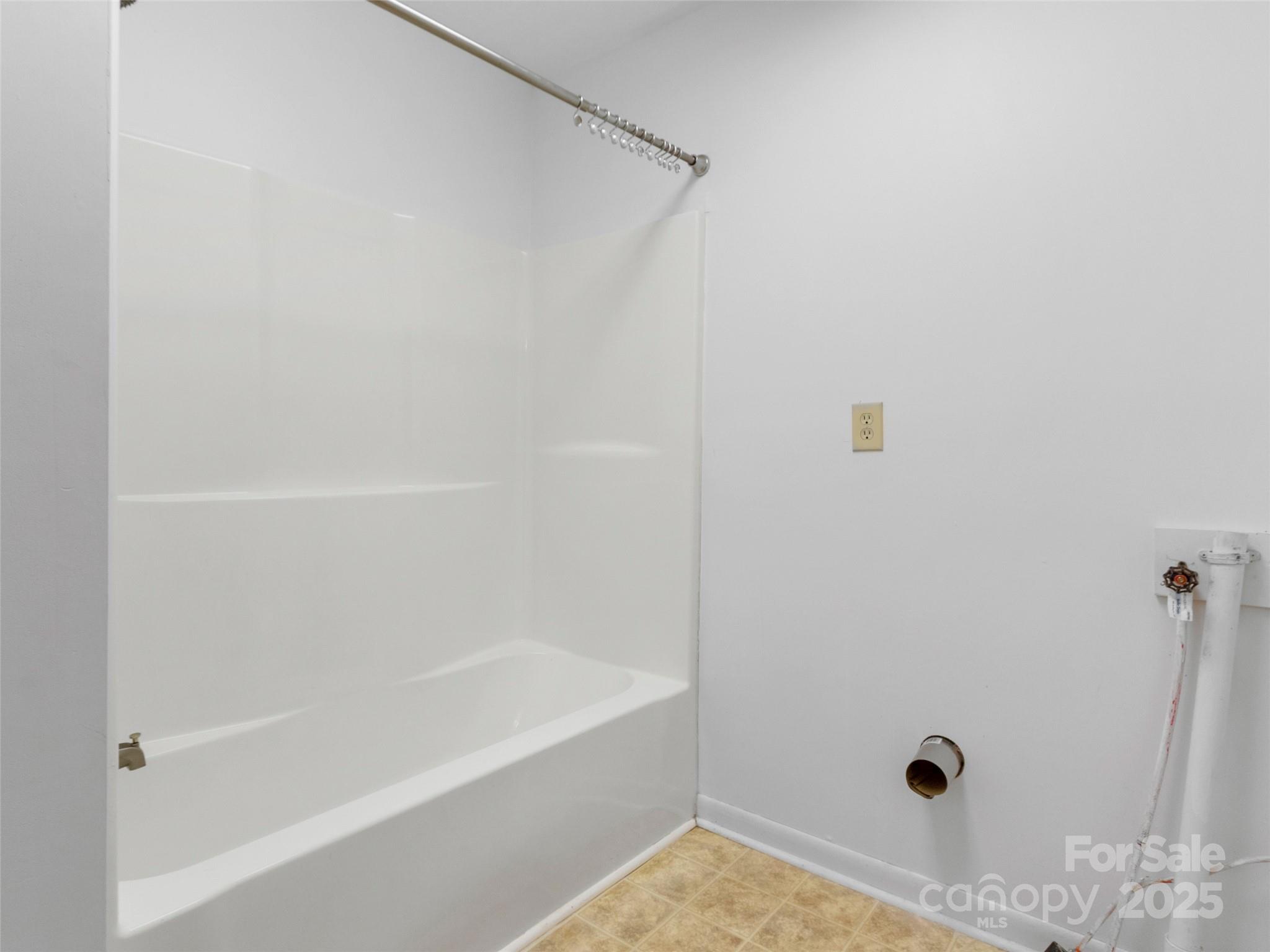 96 Thompson Road Spruce Pine, NC 28777 - Photo 25 of 34